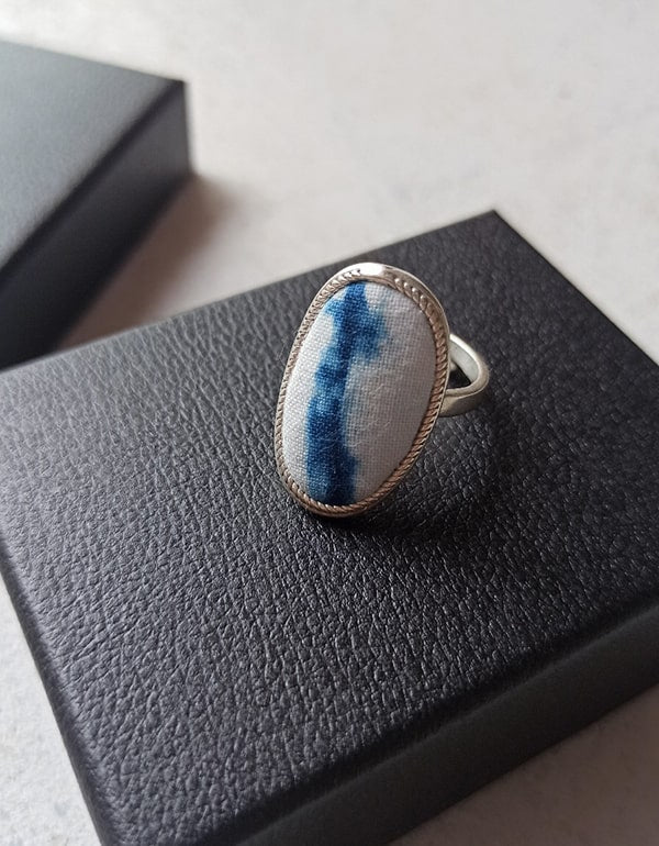 Blue Dyed Vintage Handmade Ring Silver