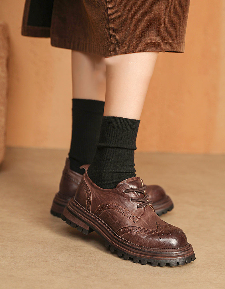 Brogue Style Wide Toe Box Oxford Shoes