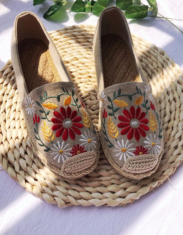 Embroidered Ethnic Style Flat Shoes