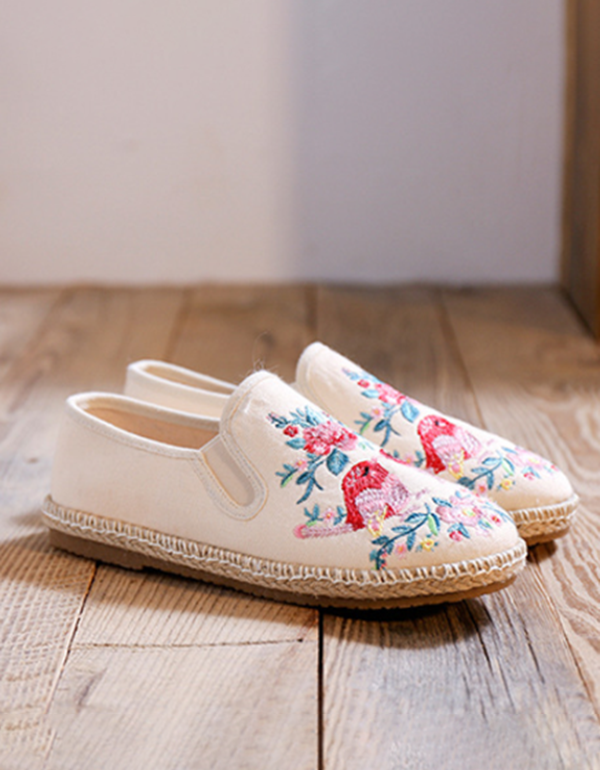 Ethnic Style Embroidery Cotton Shoes