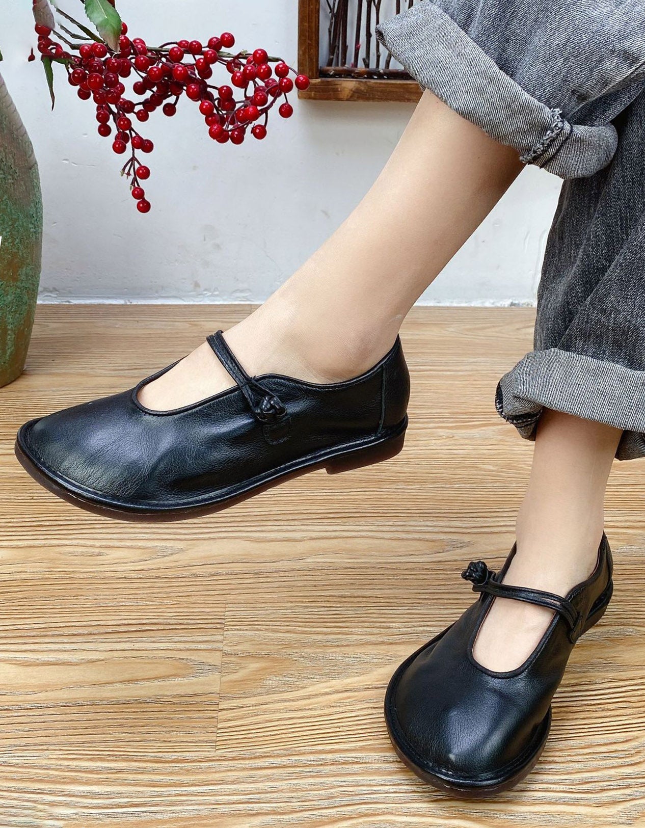 Handmade Chinese Elements Soft Leather Retro Flats 35-41