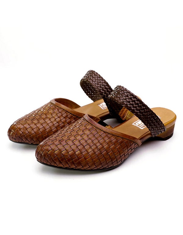 Retro Leather Low-Heeled Slippers