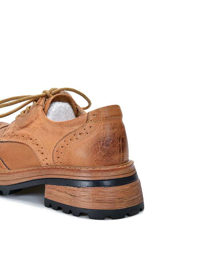 Round Toe Brogue Style Oxford Shoes