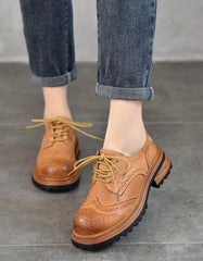 Round Toe Brogue Style Oxford Shoes