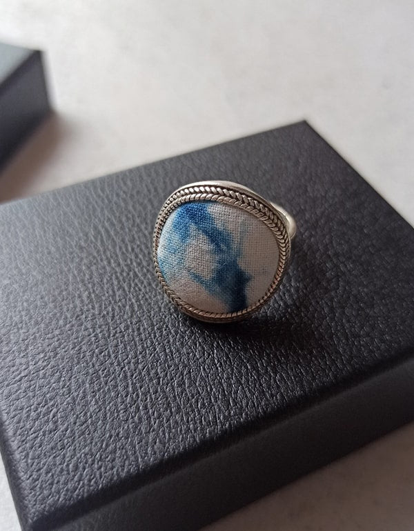 Blue Dyed Vintage Handmade Ring Silver