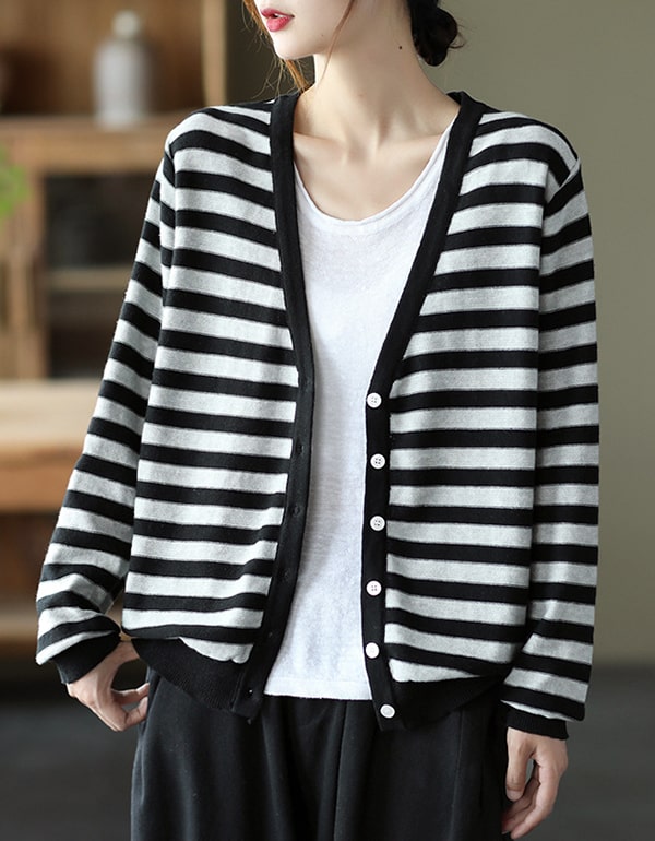 Women's Autumn Striped Knit Cardigan