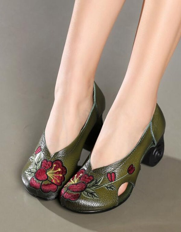 Women's Handmade Embroidery Ethnic Shoes