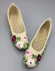 Ethnic Style Embroidered Linen Shoes